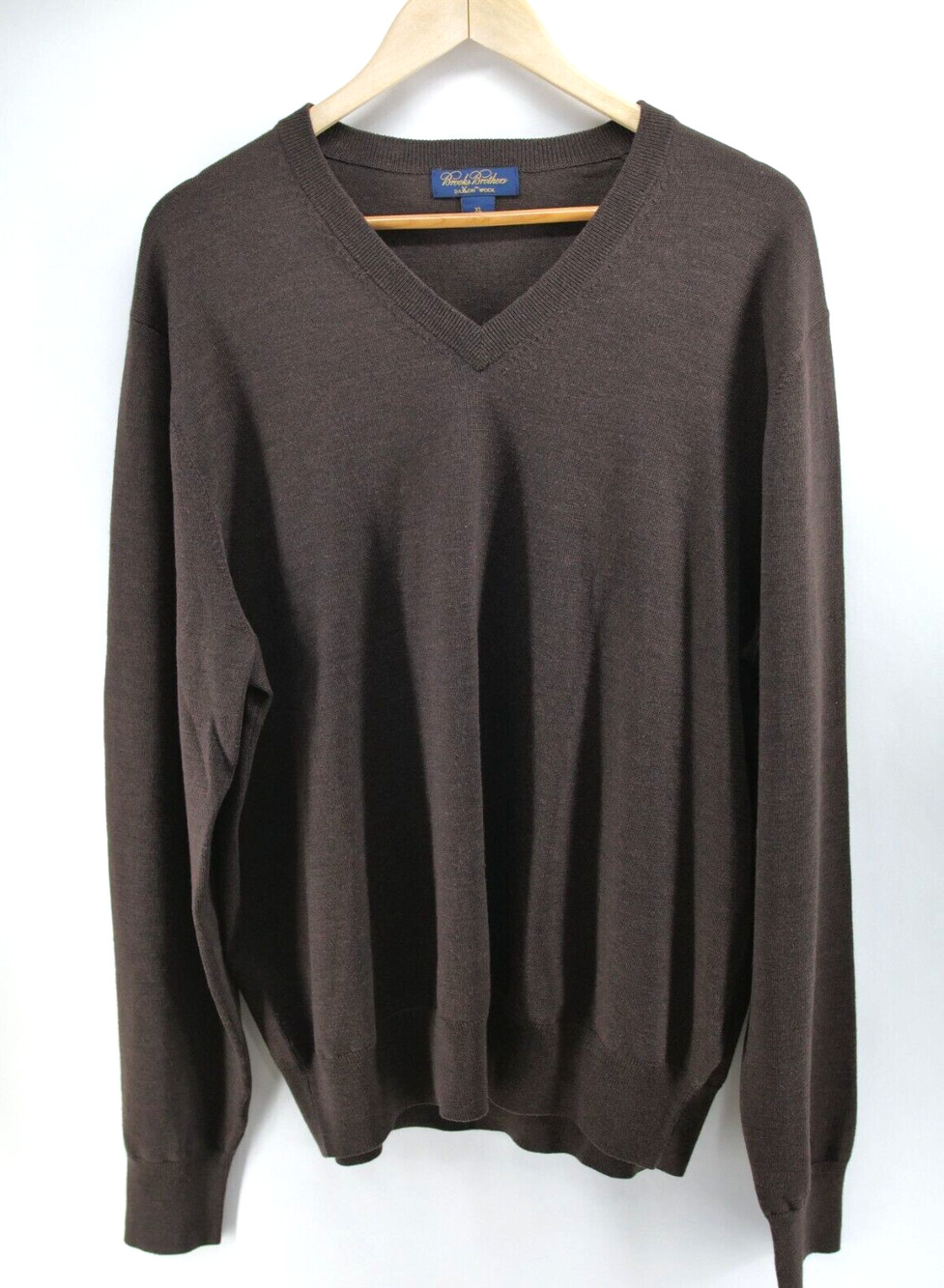 Brooks Brothers Sweater Mens XL Saxxon Wool Brown V Neck Casual Adult